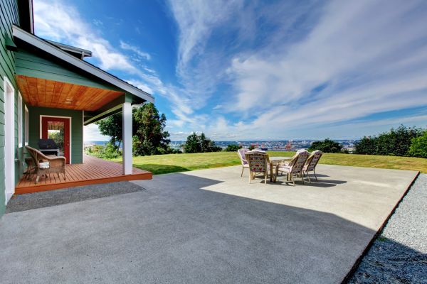 Cost of Backyard Paving in Sanford